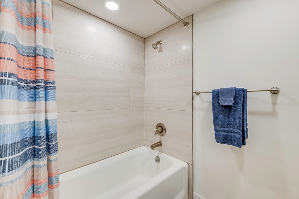 PRBelleairTowersL-27-Bathroom In Our Caladesi Model - One-Bedroom Apartment Home